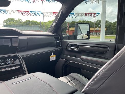 New 2026 GMC Sierra 2500 AT4X AWD/4WD image 29
