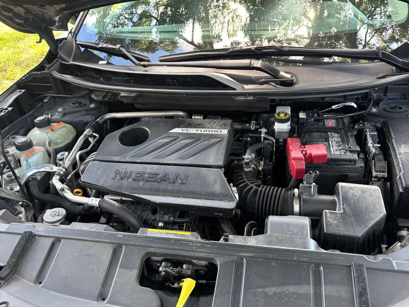Used 2025 Nissan Rogue SV FWD image 32