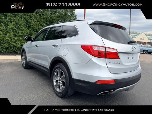 Used 2016 Hyundai Santa Fe SE AWD/4WD image 13