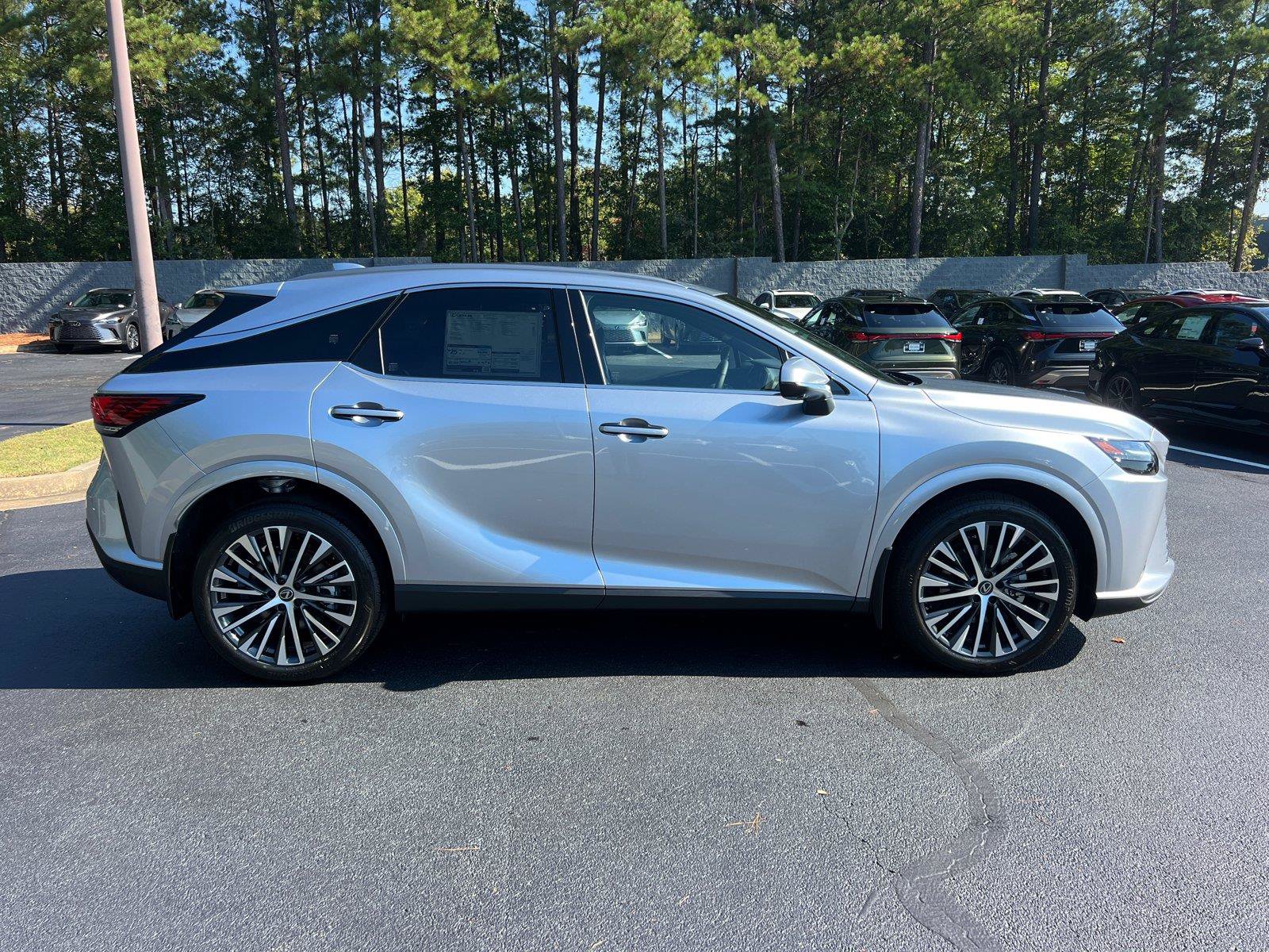 New 2026 Lexus RX 350 FWD image 4