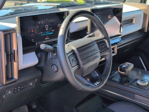 Certified 2024 GMC Hummer EV 2X image 8