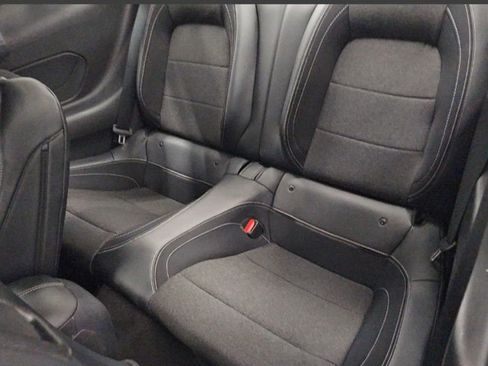 Used 2024 Ford Mustang Coupe image 7