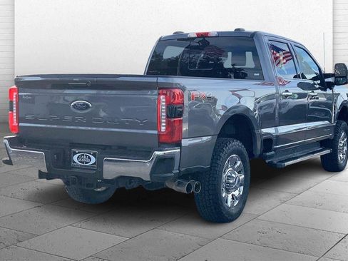 Used 2023 Ford F350 Lariat w/ Chrome Package image 12