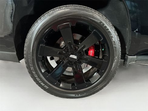 Used 2018 Cadillac Escalade Luxury image 38