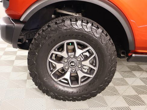 Used 2023 Ford Bronco Badlands AWD/4WD image 17