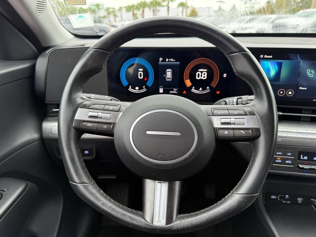 Used 2024 Hyundai Kona SEL FWD image 14
