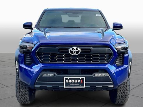 New 2025 Toyota Tacoma TRD Off-Road AWD/4WD image 3