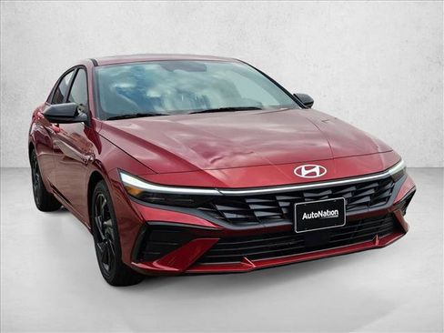 New 2026 Hyundai Elantra SEL Sport Premium image 7