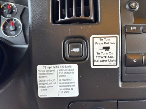 Used 2021 GMC Savana 3500 Extended w/ Power Convenience Package image 26