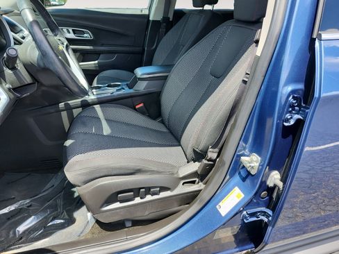 Used 2017 Chevrolet Equinox LT w/ Convenience Package FWD image 9