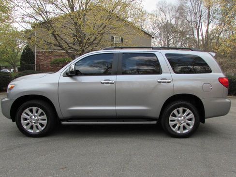 Used 2011 Toyota Sequoia Platinum image 2