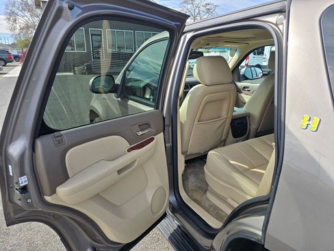 Used 2013 Chevrolet Tahoe 4WD Hybrid image 15