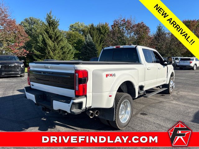 Used 2026 Ford F450 Platinum w/ FX4 Off-Road Package AWD/4WD image 9