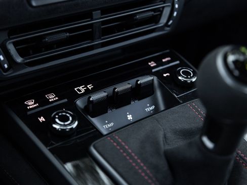 Certified 2023 Porsche 911 GT3 RS RWD image 27