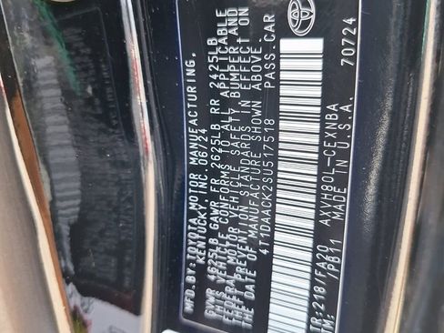 Used 2025 Toyota Camry SE image 31