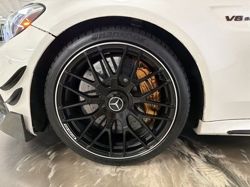 Used 2017 Mercedes-Benz C 63 AMG S image 7