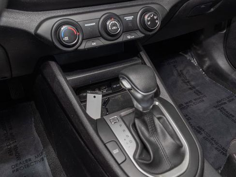 Used 2020 Kia Forte LXS image 13