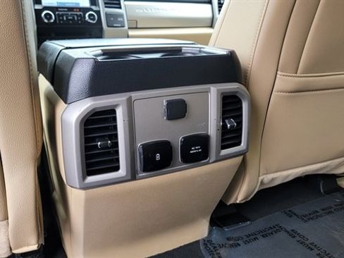 Used 2021 Ford F250 Lariat w/ Lariat Ultimate Package image 61