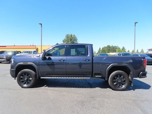 Certified 2025 GMC Sierra 3500 AT4 w/ AT4 Premium Plus Package AWD/4WD image 4