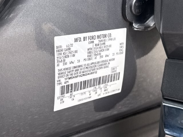 Used 2022 Ford Explorer Limited w/ Equipment Group 301A AWD/4WD image 30