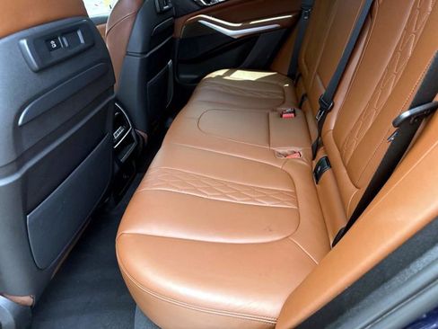 Used 2022 BMW X5 xDrive45e w/ M Sport Package AWD/4WD image 14