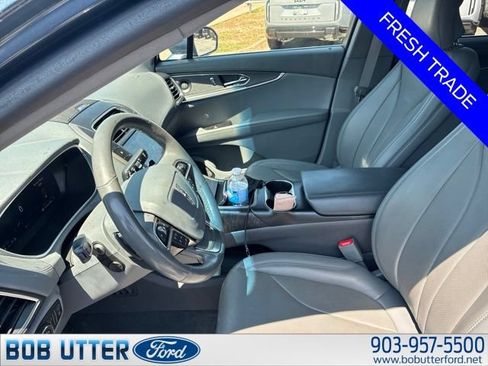 Used 2019 Lincoln Nautilus Reserve FWD image 5