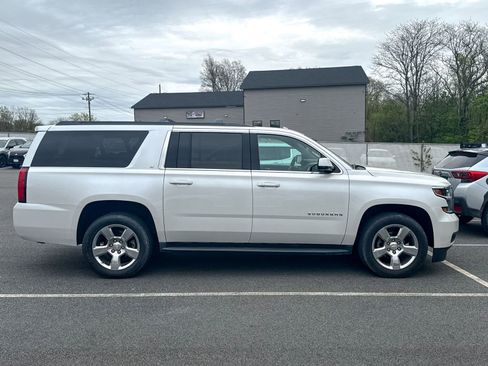 Used 2017 Chevrolet Suburban LT AWD/4WD image 8