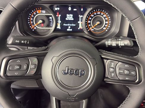 Used 2026 Jeep Wrangler Unlimited Rubicon w/ Steel Bumper Group image 41