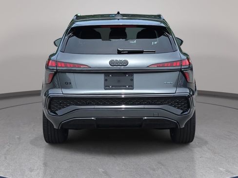 New 2026 Audi Q3 quattro 2.0T AWD/4WD image 6