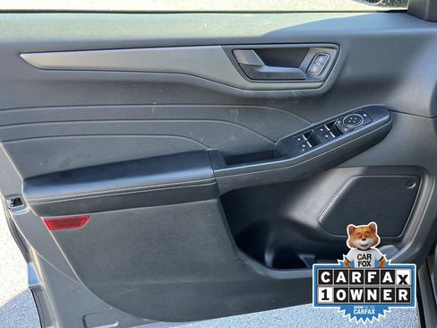 Used 2025 Ford Escape Active image 24