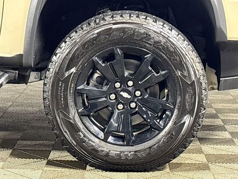 Used 2022 Chevrolet Colorado ZR2 w/ ZR2 Dusk Special Edition image 22