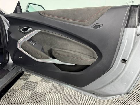 Used 2023 Chevrolet Camaro ZL1 RWD image 33