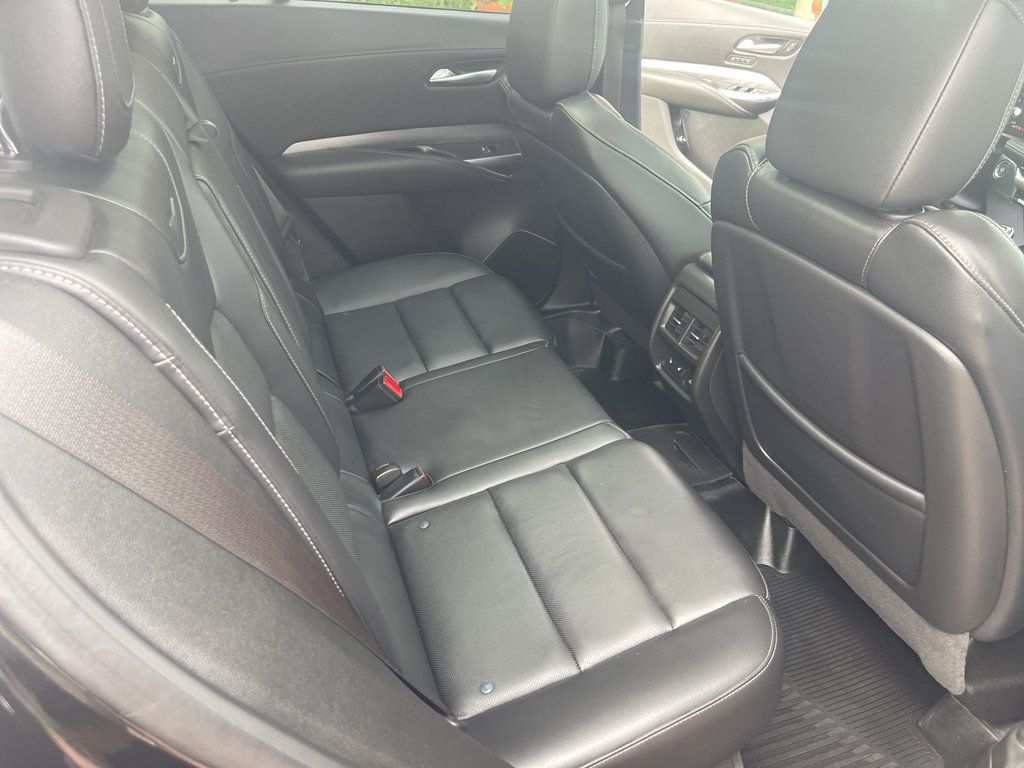 Used 2024 Cadillac XT4 Premium Luxury AWD/4WD image 32