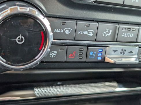 Used 2025 Ford F150 Lariat w/ Equipment Group 502A High image 16