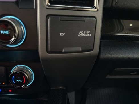 Used 2019 Ford F150 Raptor w/ Equipment Group 802A Luxury image 33