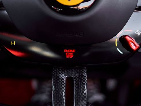 Used 2025 Ferrari SF90 Spider image 56