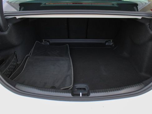 Used 2023 Mercedes-Benz C 300 Sedan image 28