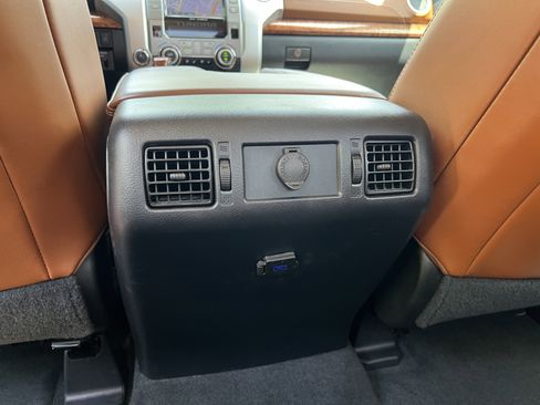 Used 2019 Toyota Tundra 1794 Edition AWD/4WD image 37