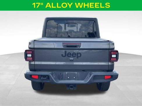 Used 2022 Jeep Gladiator Sport AWD/4WD image 7