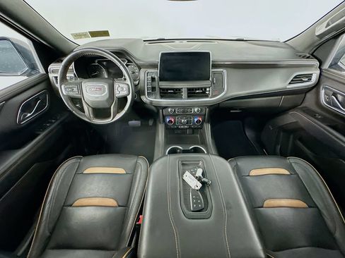 Used 2021 GMC Yukon AT4 w/ AT4 Premium Plus Package AWD/4WD image 10