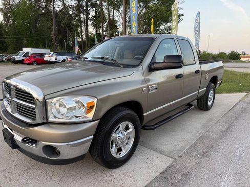 Used 2008 Dodge Ram 2500 Truck SLT w/ Trailer Tow Group RWD image 2
