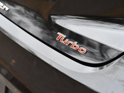 Used 2017 Hyundai Veloster Turbo w/ Tech Package 02 image 9