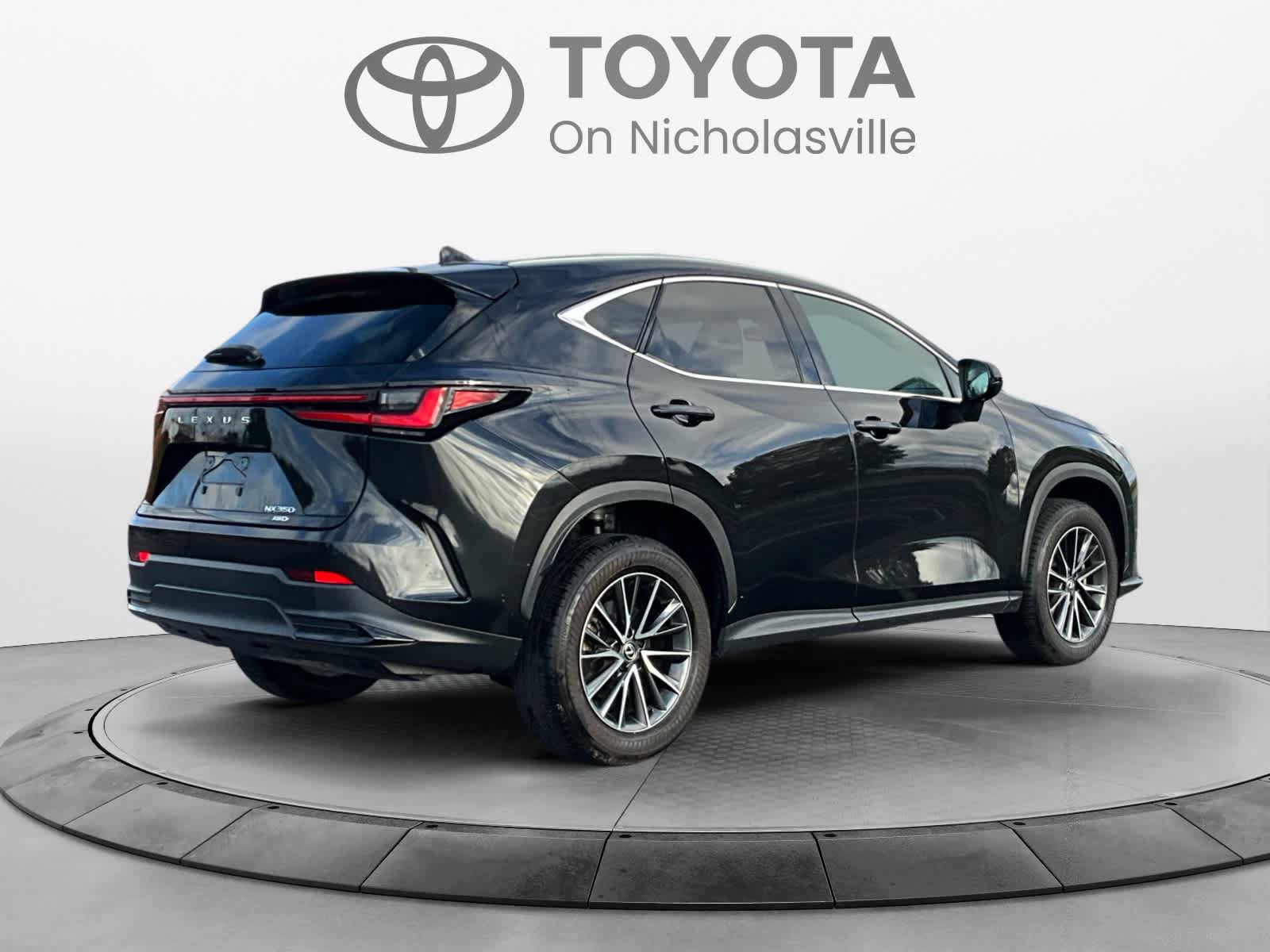 Used 2024 Lexus NX 350 AWD image 5