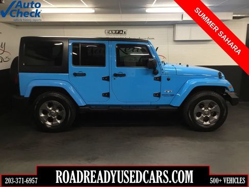 Used 2018 Jeep Wrangler Unlimited Sahara w/ Dual Top Group AWD/4WD image 1