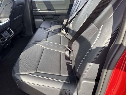 Used 2025 Ford F150 Lariat AWD/4WD image 14