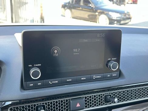 Used 2023 Honda Civic LX image 27