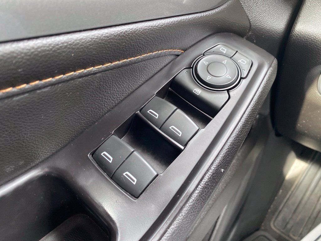 Used 2019 Chevrolet Traverse LS w/ LPO, Floor Liner Package AWD/4WD image 23