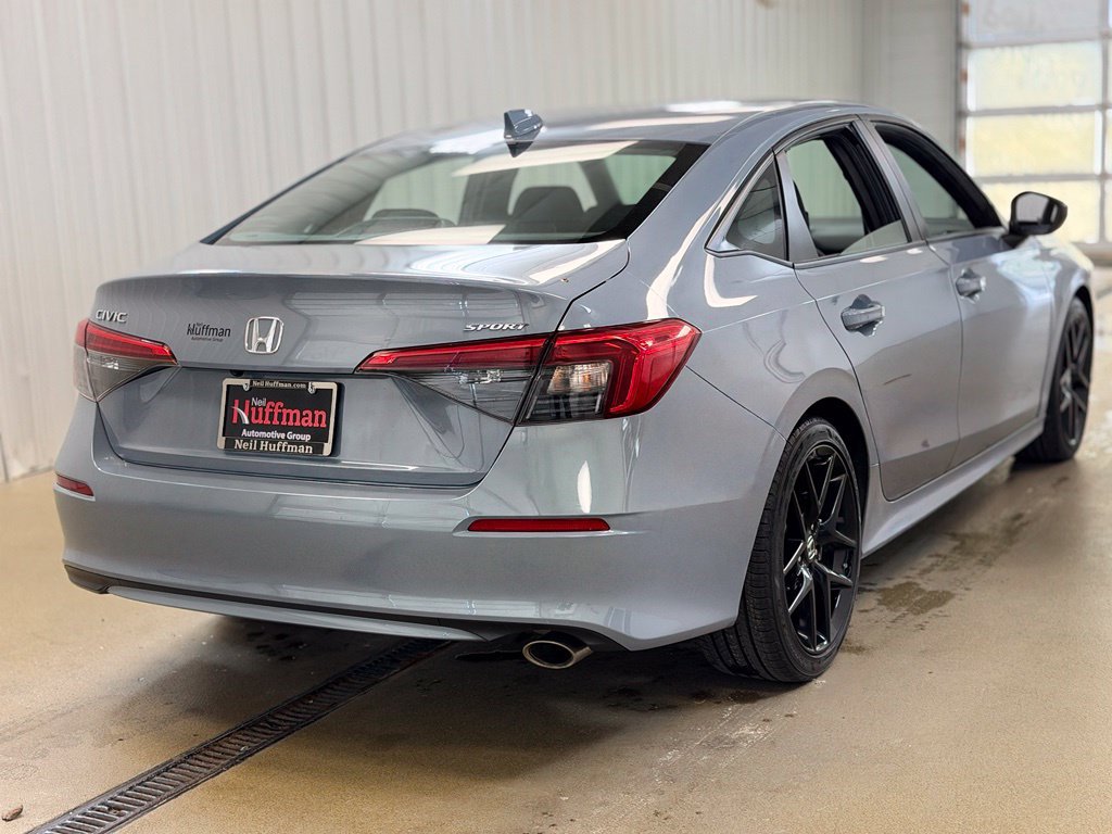 Used 2024 Honda Civic Sport image 5
