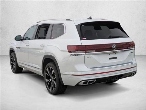 Used 2024 Volkswagen Atlas SEL Premium R-Line image 7