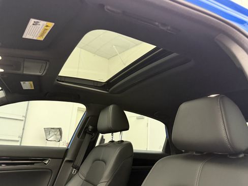 Used 2022 Honda Civic Sport Touring image 14